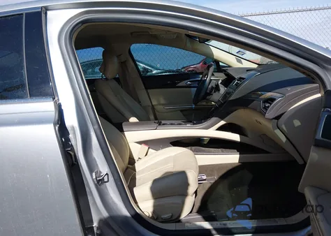 2013 Lincoln Mkz из США, поврежденный, VIN 3LN6L2G95DR826765